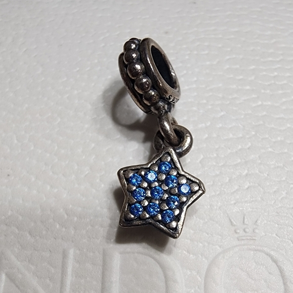Pandora Pave Star with Blue CZ - Picture 3 of 7